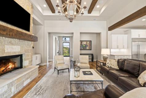 4746 R O Drive Spicewood TX 78669