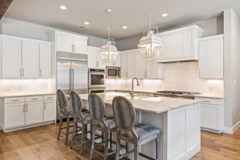 4746 R O Drive Spicewood TX 78669