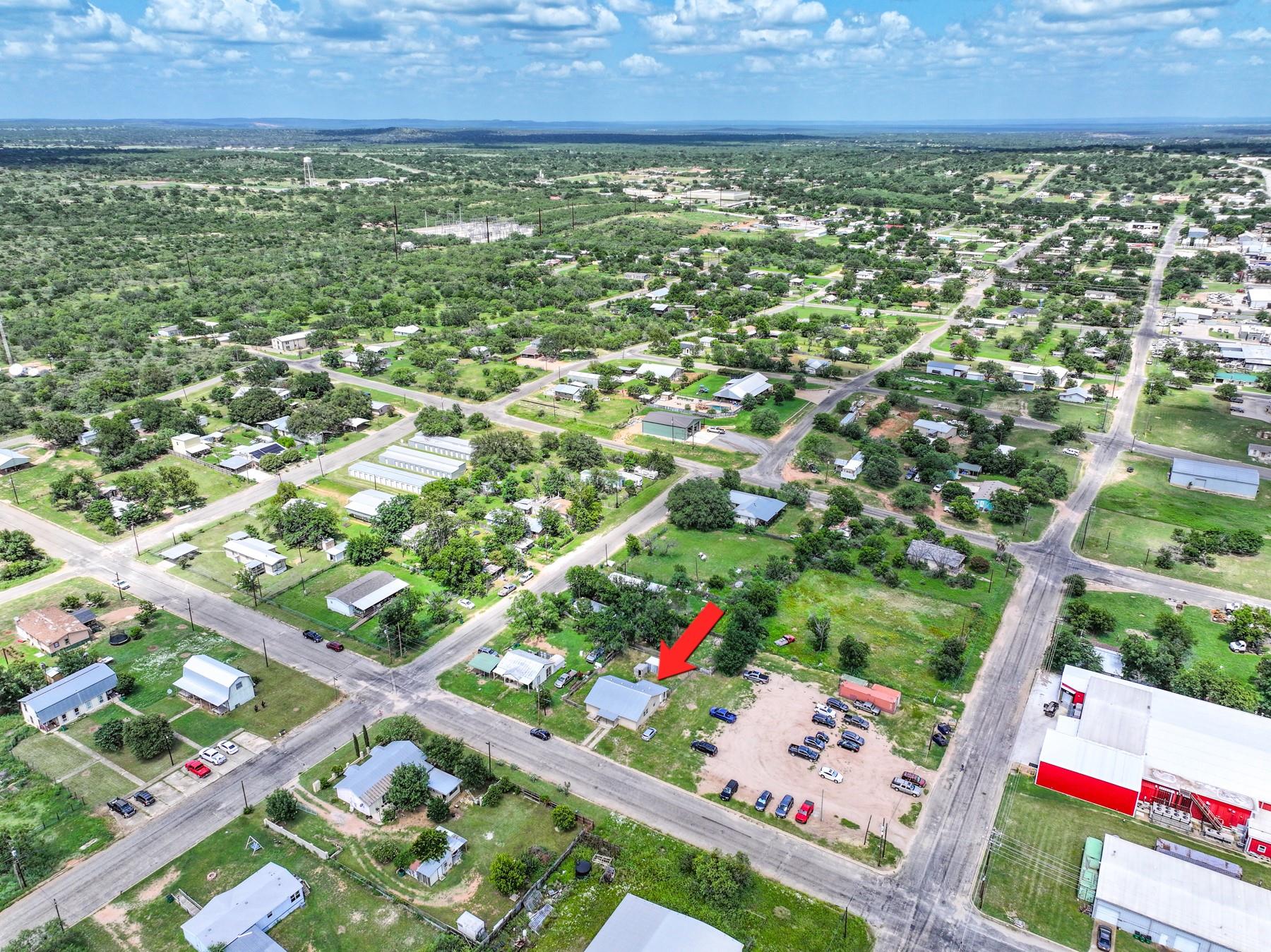 1004 Avon Avenue Llano TX 78643