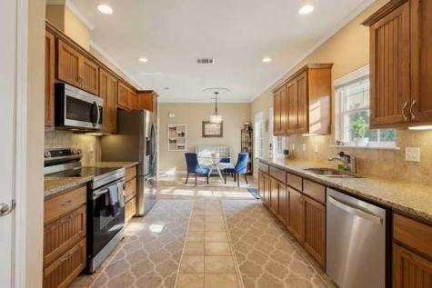 1221 Lovers Lane Bastrop TX 78602