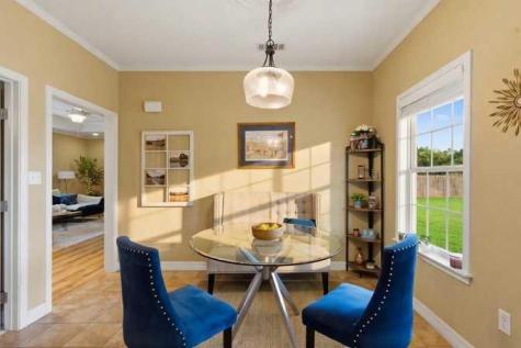 1221 Lovers Lane Bastrop TX 78602
