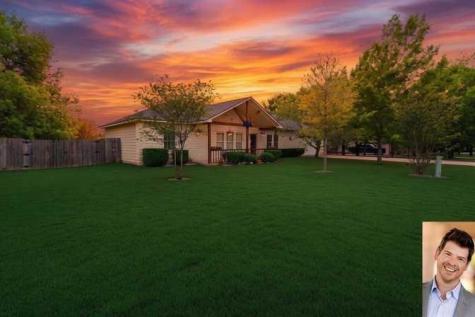 1221 Lovers Lane Bastrop TX 78602