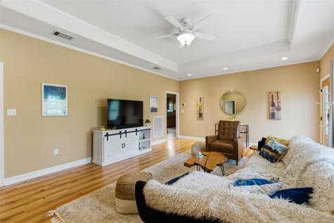 1221 Lovers Lane Bastrop TX 78602