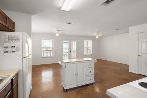 1225 Hilltop Drive San Marcos TX 78666