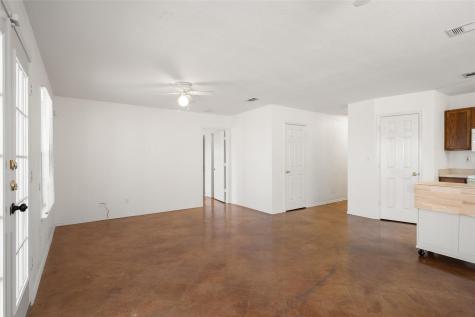 1225 Hilltop Drive San Marcos TX 78666