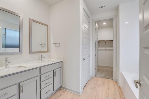 2244 Alamar Walk Leander TX 78641