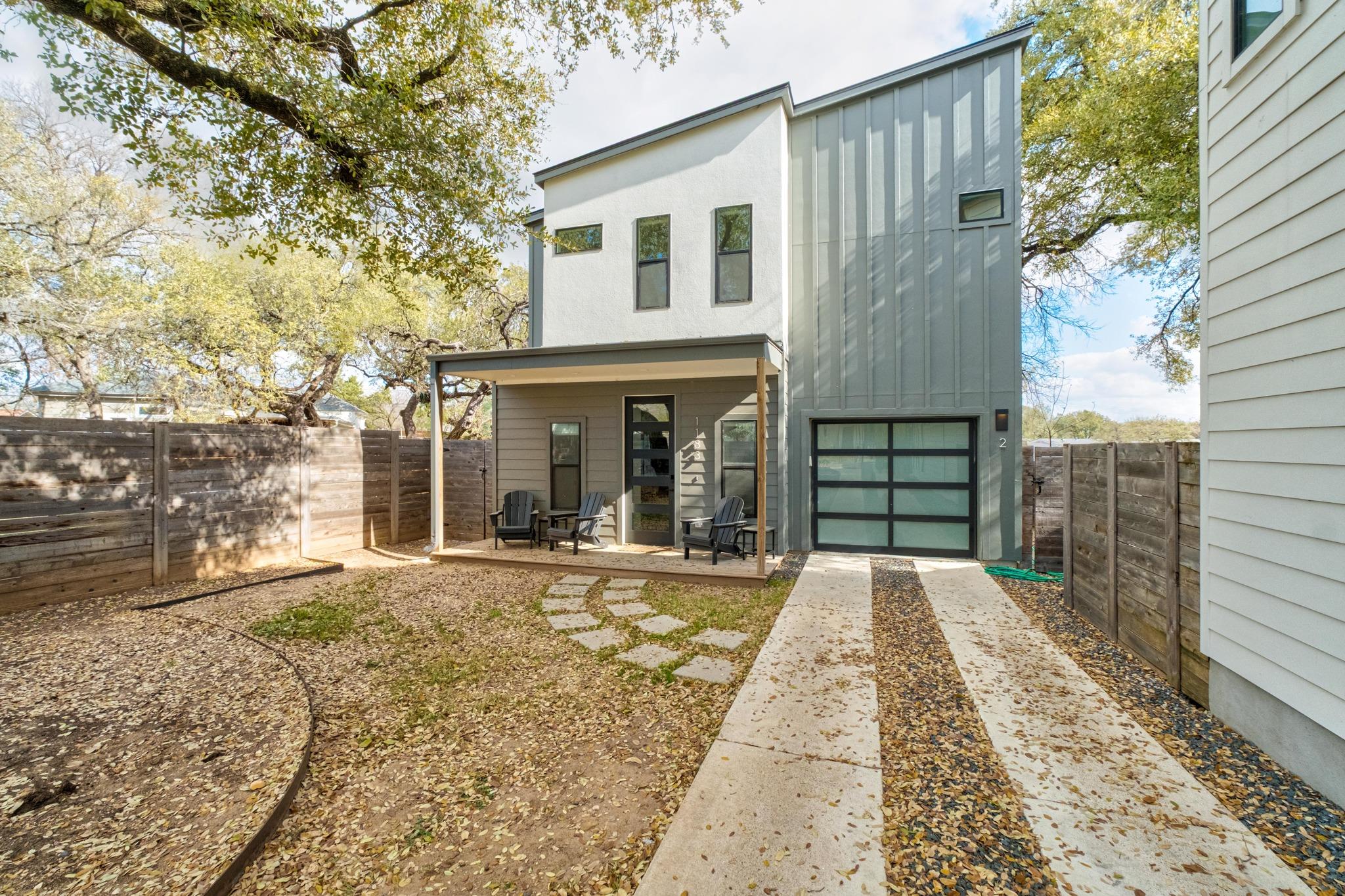 1183 Oakgrove Avenue Austin TX 78702