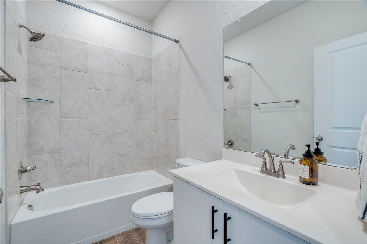 121 Camino Verde San Marcos TX 78666