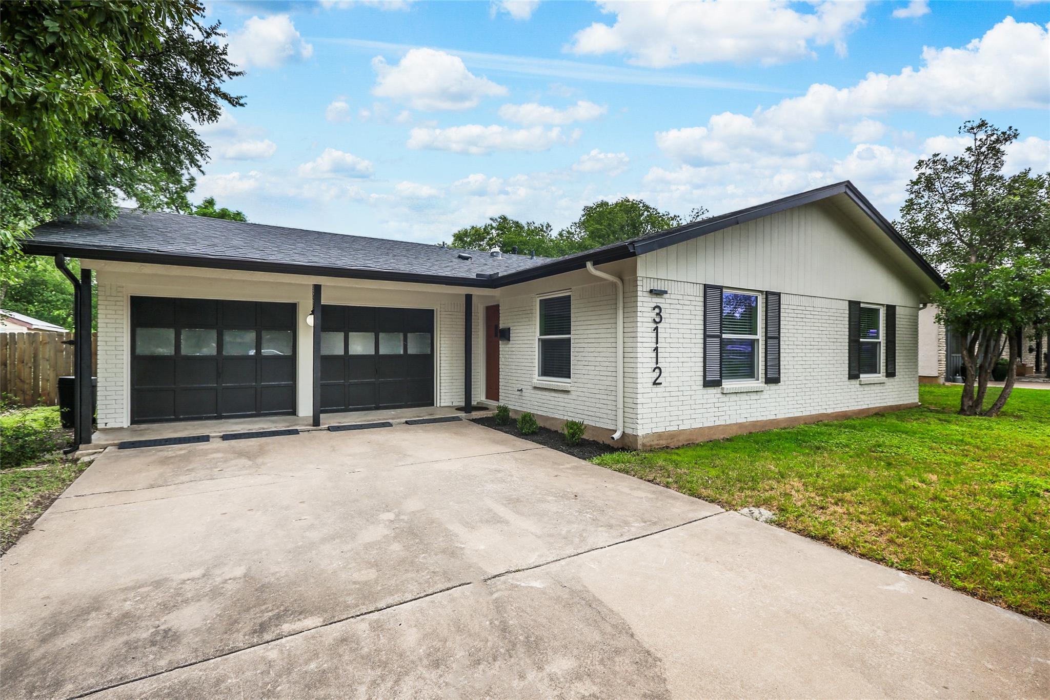 Austin TX, 3112 Crosscreek Drive