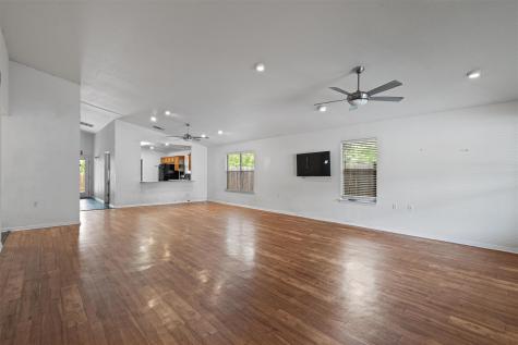 1213 Justin Lane Austin TX 78757