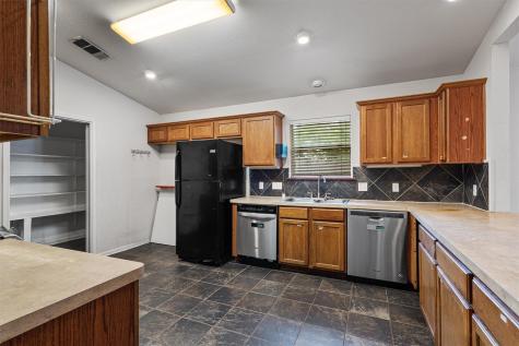 1213 Justin Lane Austin TX 78757