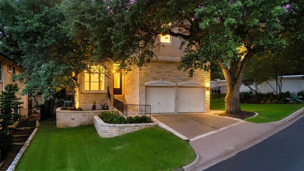 1815 Rue De St Tropez Austin TX 78746