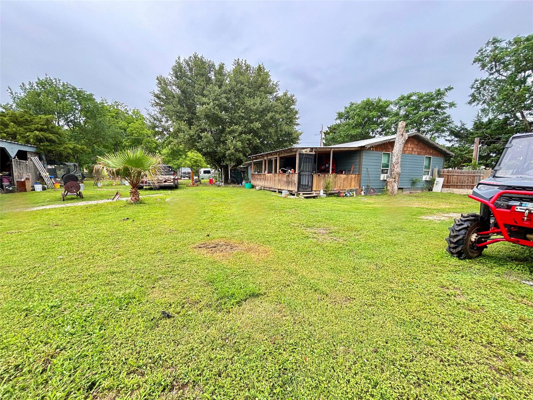 400 S Elliott Street Thorndale TX 76577