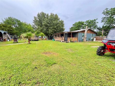 400 S Elliott Street Thorndale TX 76577