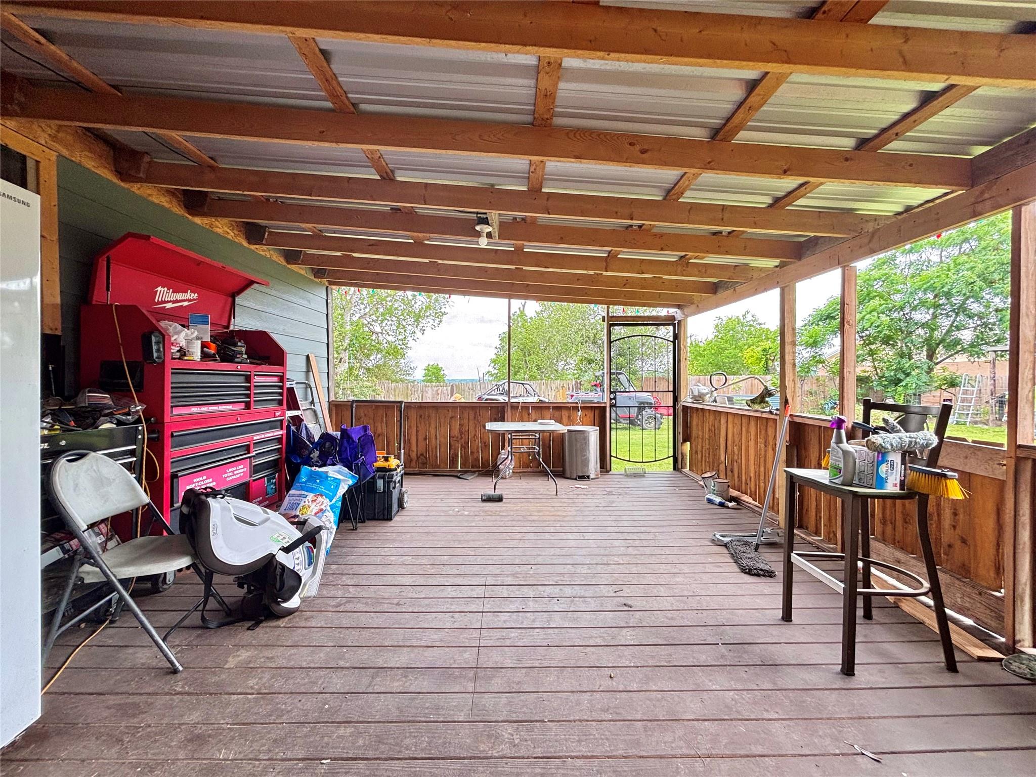 400 S Elliott Street Thorndale TX 76577