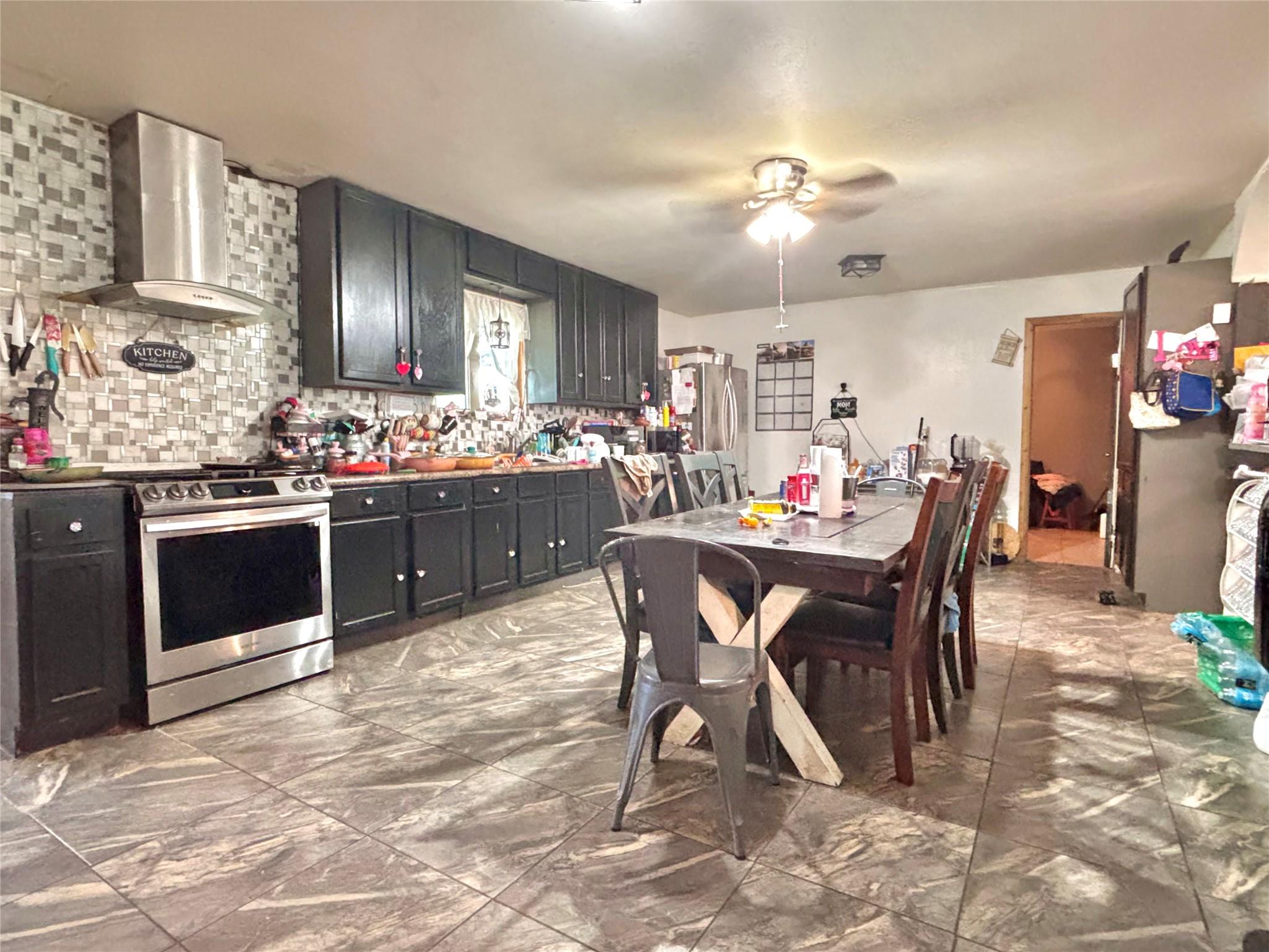 400 S Elliott Street Thorndale TX 76577