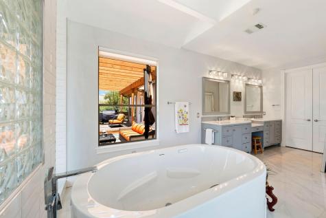 125 Sebastians Run Austin TX 78738