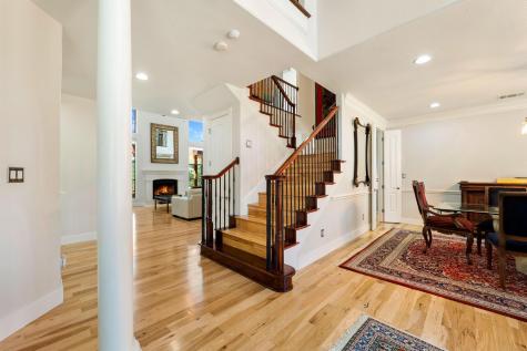 125 Sebastians Run Austin TX 78738