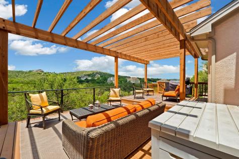 125 Sebastians Run Austin TX 78738