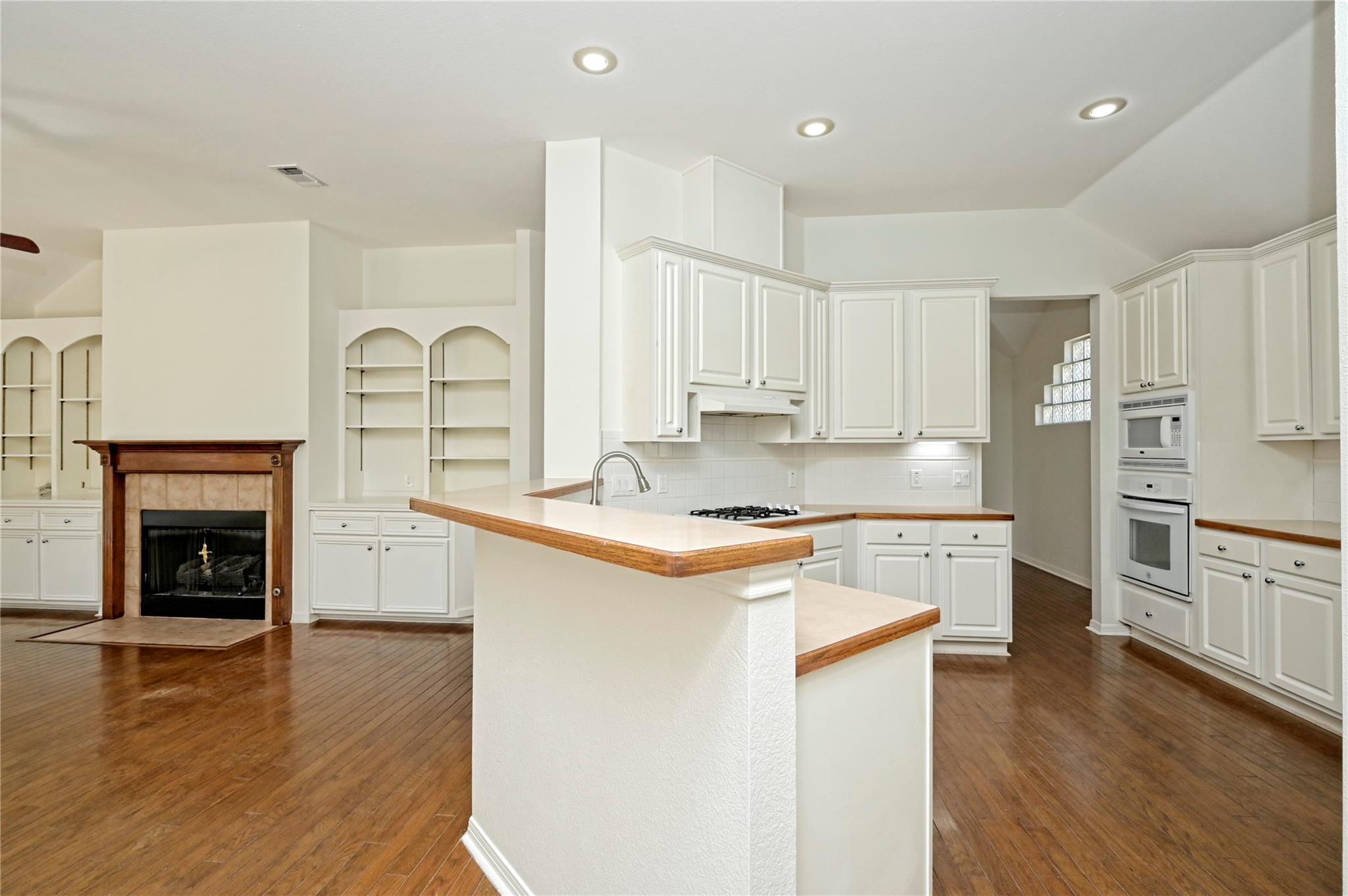 10917 Ballybunion Place Austin TX 78747