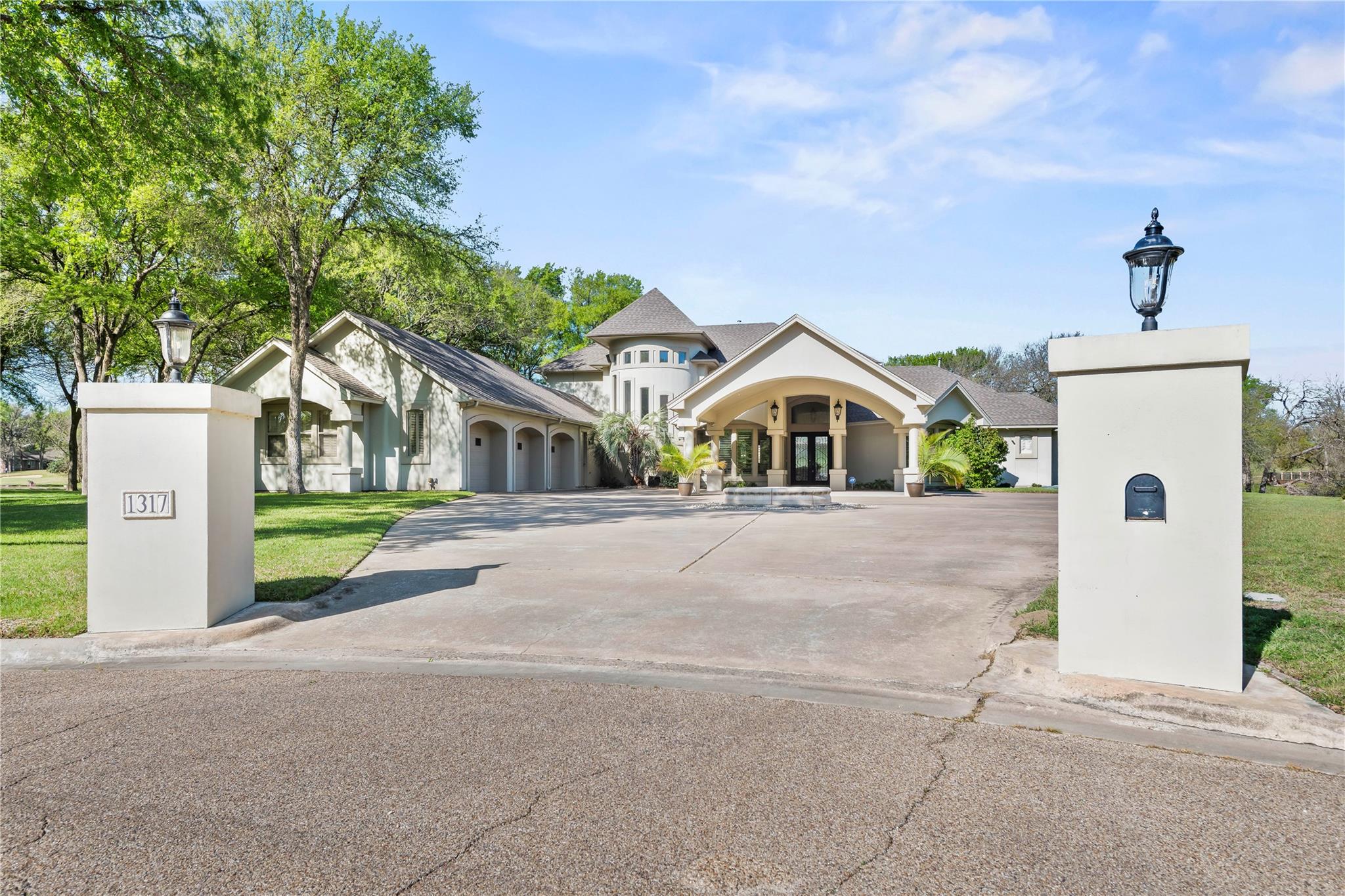 1317 Jack Nicklaus Circle Salado TX 76571