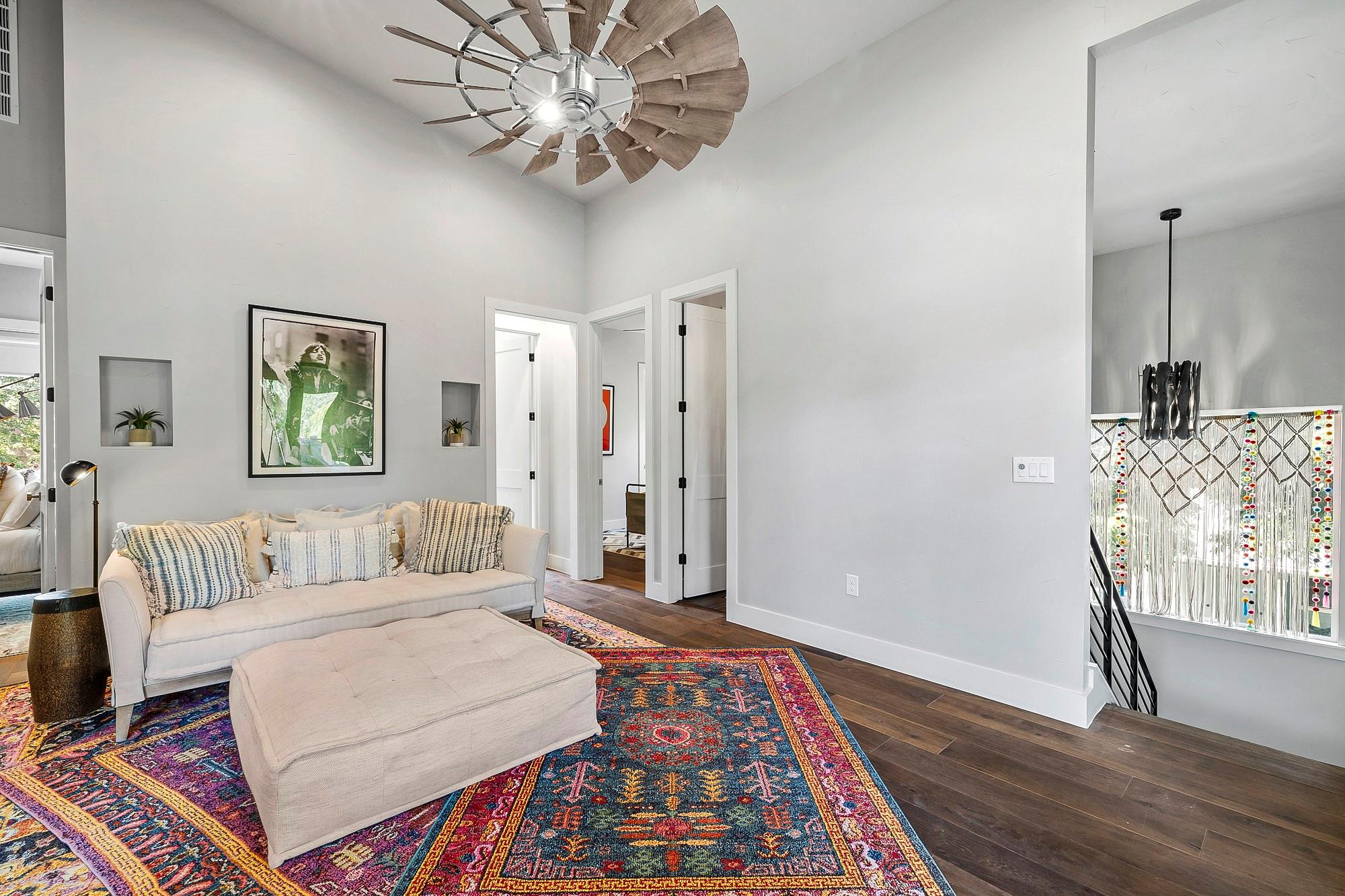2414 Kinney Road Austin TX 78704