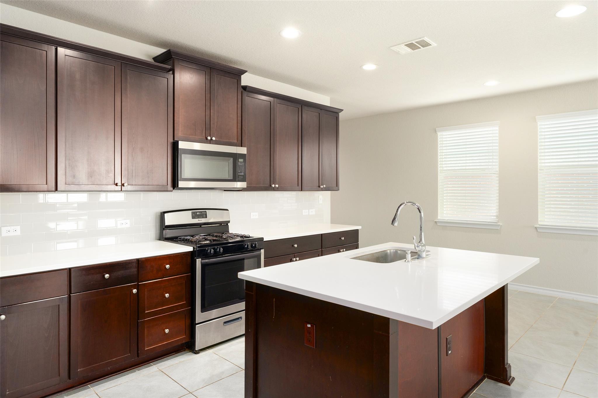 147 Mary Max Circle San Marcos TX 78666