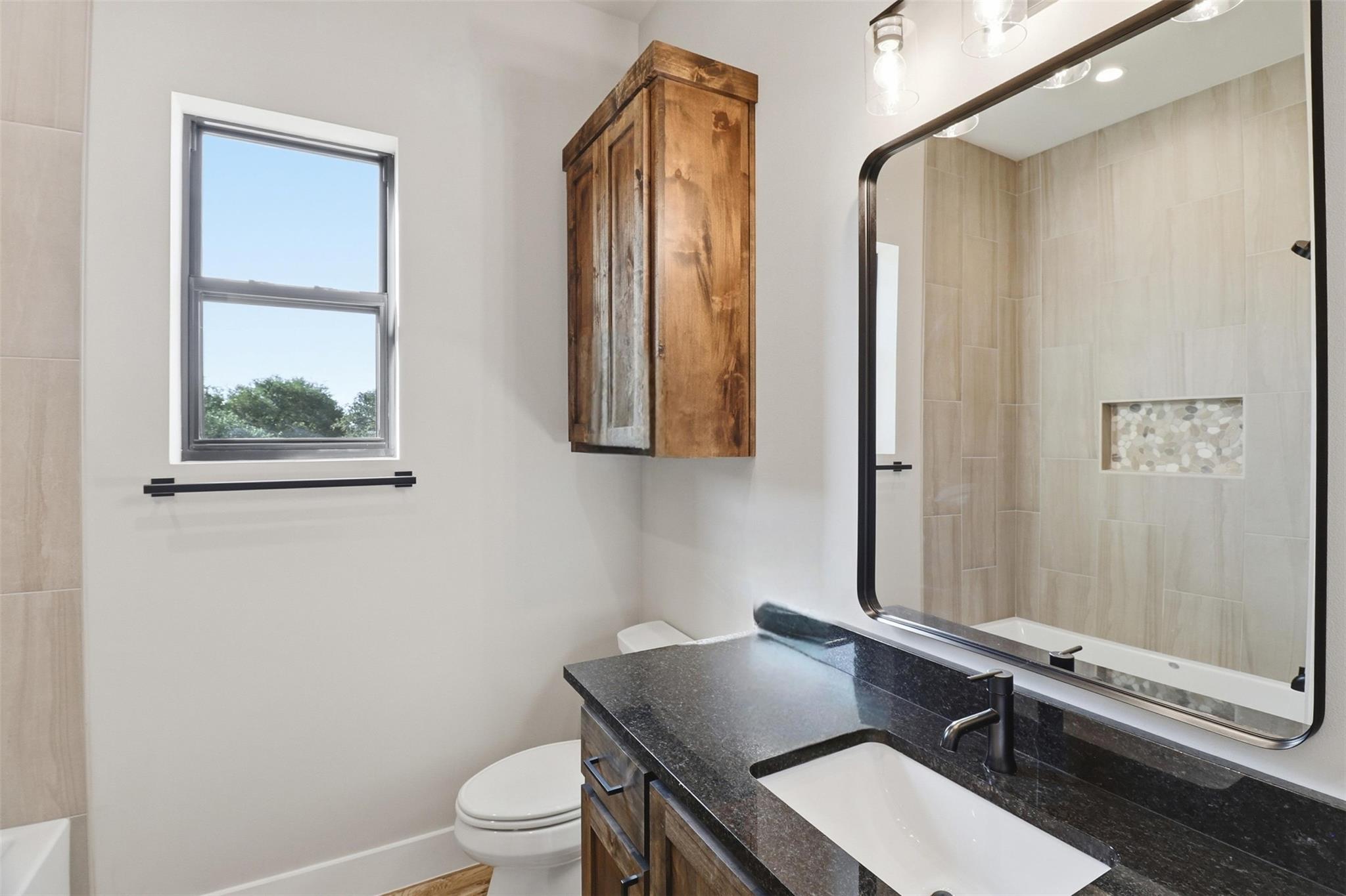 128 Broadgreen Trail Kingsland TX 78639