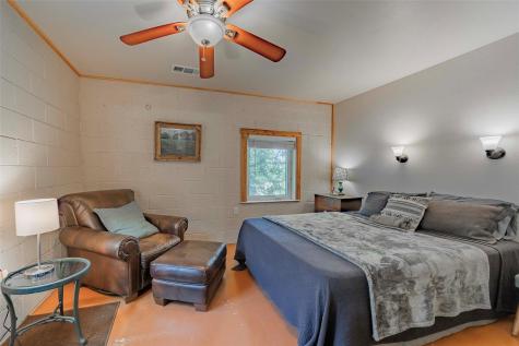 95 Loma Lane Fredericksburg TX 78624