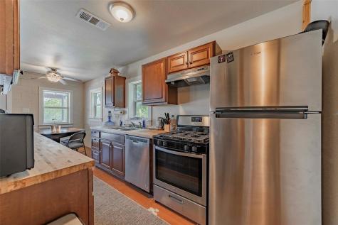 95 Loma Lane Fredericksburg TX 78624