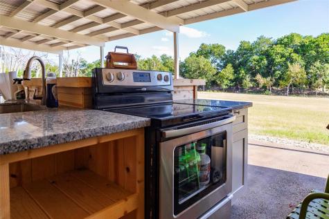95 Loma Lane Fredericksburg TX 78624