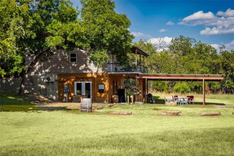 95 Loma Lane Fredericksburg TX 78624