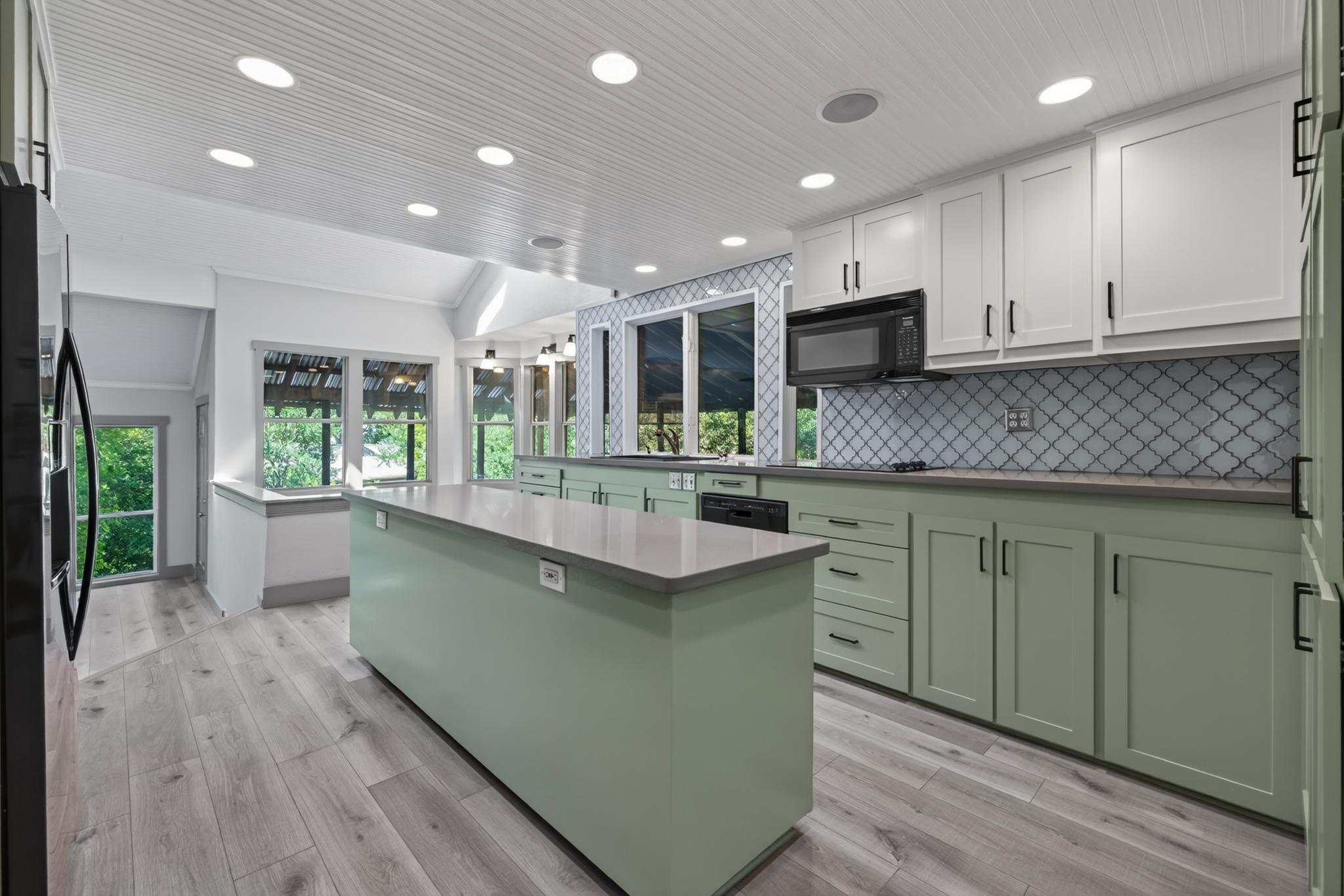 4301 Hyridge Drive Austin TX 78759