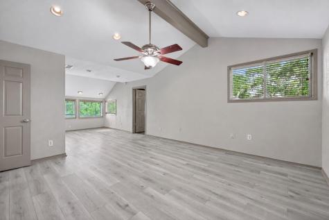 4301 Hyridge Drive Austin TX 78759