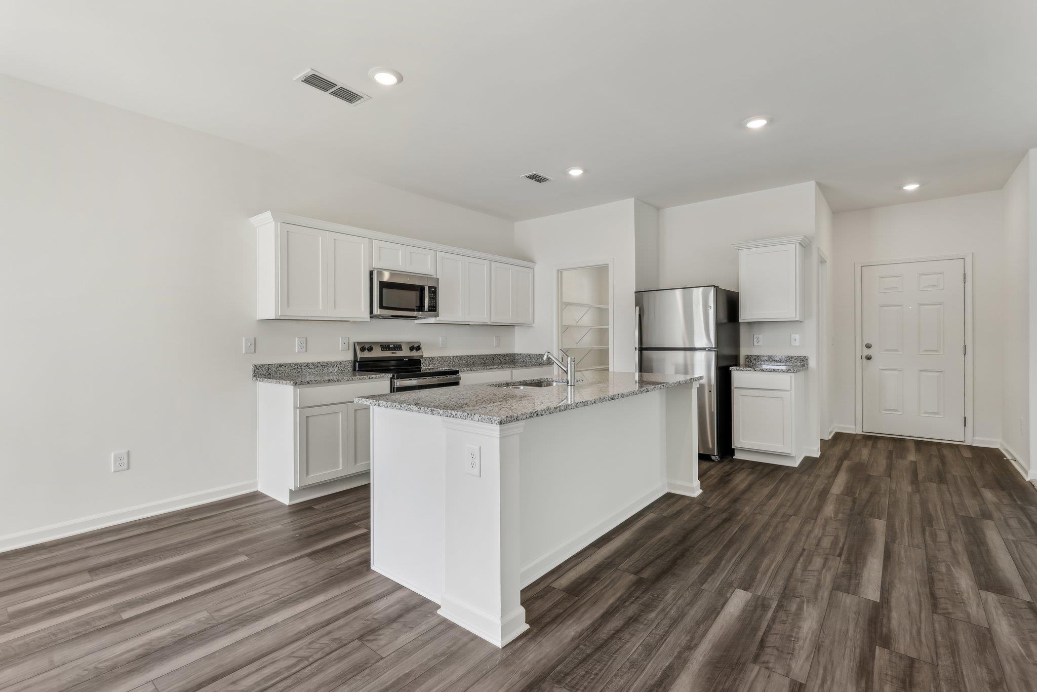 112 Mullen Way Taylor TX 76574