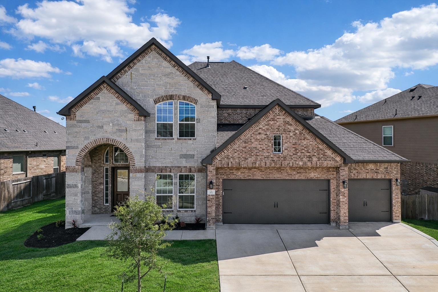 207 Wild Pecan Loop Buda TX 78610