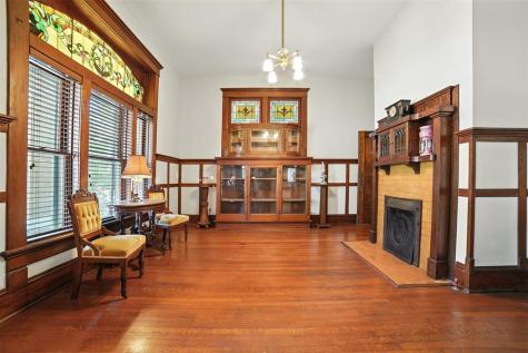 504 S Main Street Lockhart TX 78644