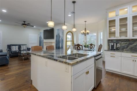 6702 Carisbrooke Lane Austin TX 78754