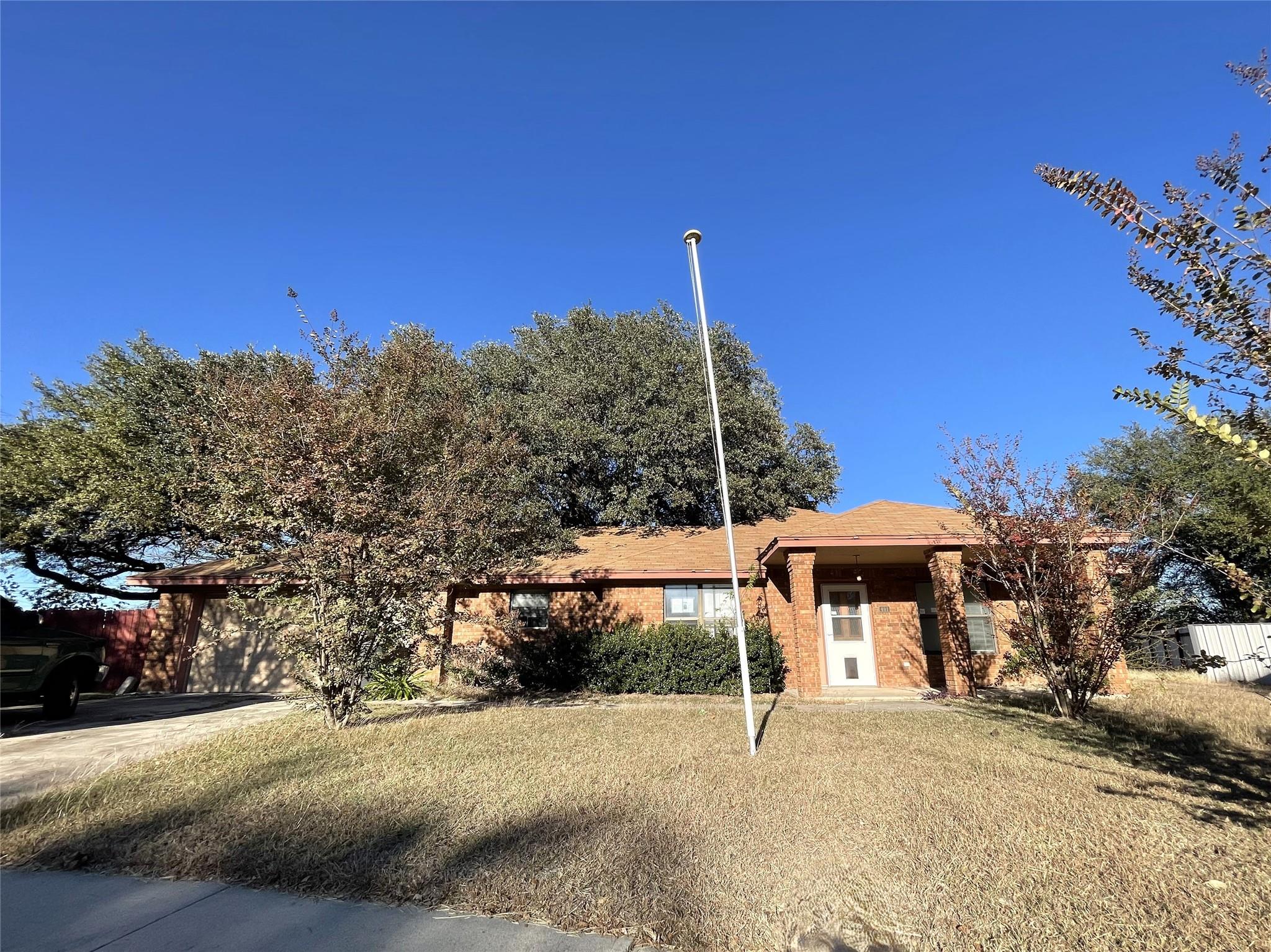 401 Highridge Cove Killeen TX 76543