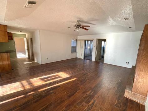 401 Highridge Cove Killeen TX 76543