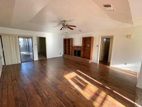 401 Highridge Cove Killeen TX 76543