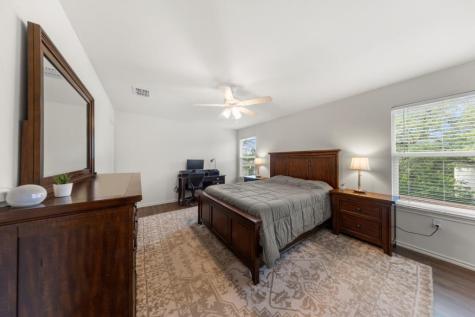 8716 Davis Oaks Trail Austin TX 78748
