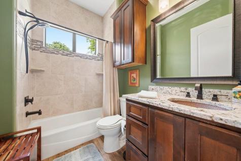 115 Lakeside Cove Martindale TX 78655
