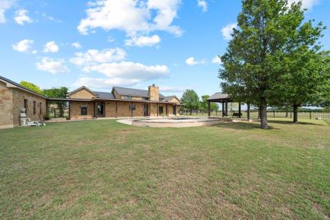 115 Lakeside Cove Martindale TX 78655