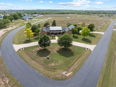 115 Lakeside Cove Martindale TX 78655