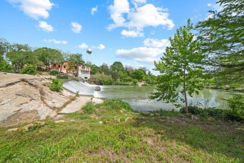 115 Lakeside Cove Martindale TX 78655