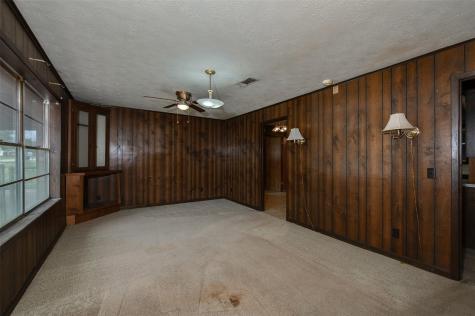 504 N Echols Street Caldwell TX 77836