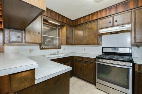 504 N Echols Street Caldwell TX 77836
