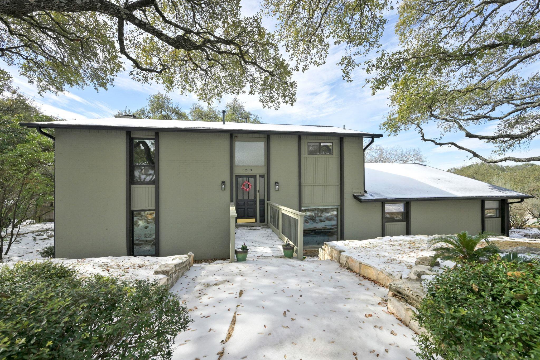 6203 Olympic Overlook Drive Austin TX 78746