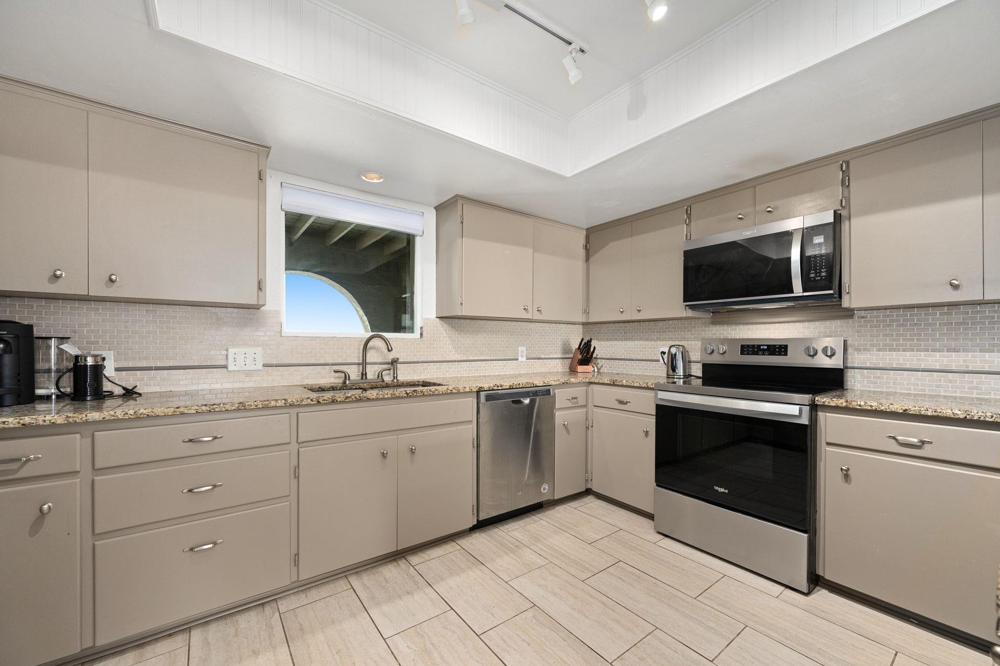 6203 Olympic Overlook Drive Austin TX 78746